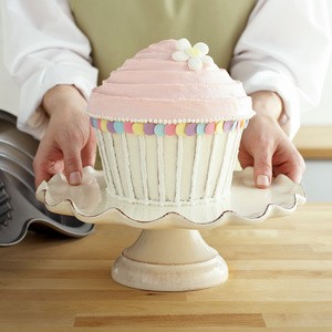 The Giant Cupcake- DON'T DO IT!